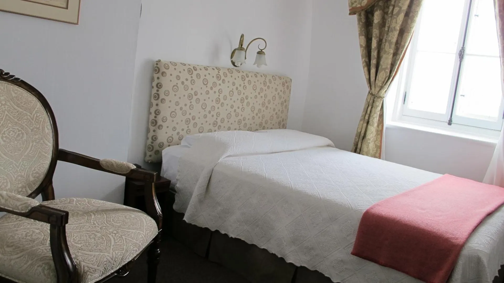 Au Petit Hotel Ciudad de Quebec Canadá