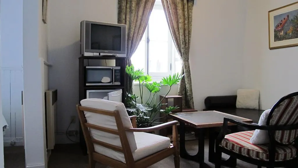 Au Petit Hotel Québec